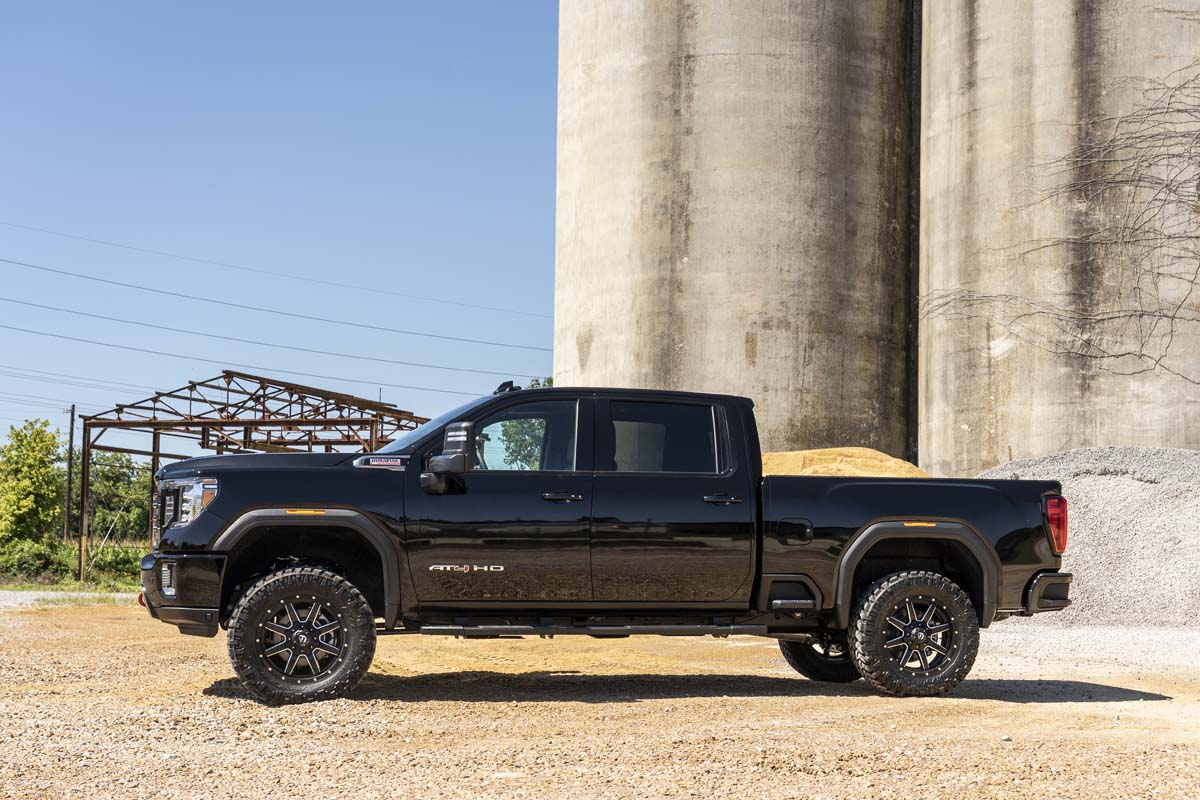 3 Inch Lift Kit | UCAs | M1 | w/ Overloads | Chevy/GMC 2500HD (20-24)